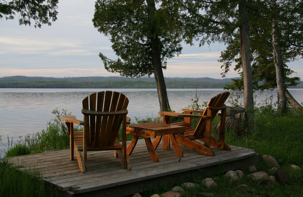 lakefront seating 