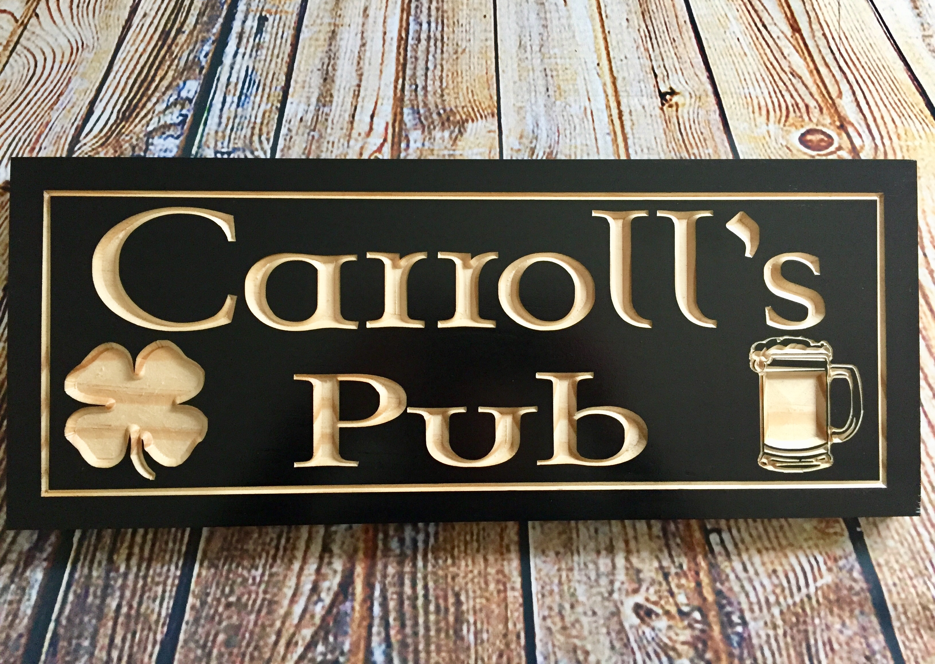 Irish Pub Sign With 4 Leaf Clover and Beer Mug