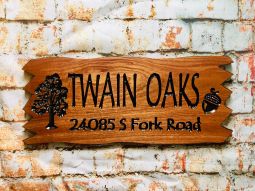 Custom Cabin Jagged Edge Address Sign with Oak Tree and Acorn